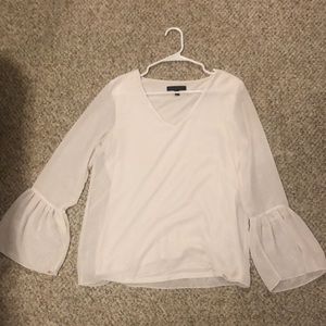 Banana Republic White flowy blouse